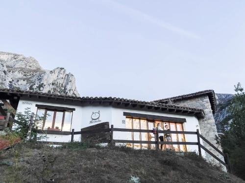 Cillorigo de Liebana House | Albergue de Cabañes
