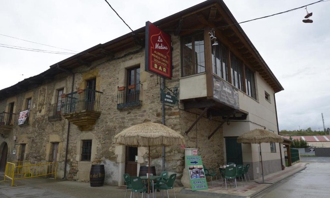 Camponaraya Hostel | Albergue la Medina de Camponaraya