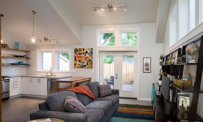 Alberta Arts District House | Alberta Nest: Home Base for Adventure in the City