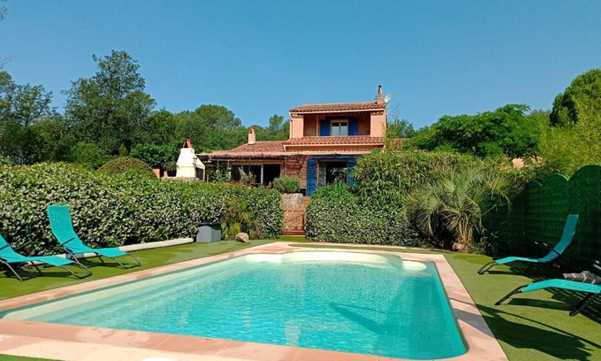 Draguignan House | Albizia - Maison avec Piscine Privative