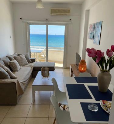 Larnaca City Centre Apartment | Alex Beach Apartment 31