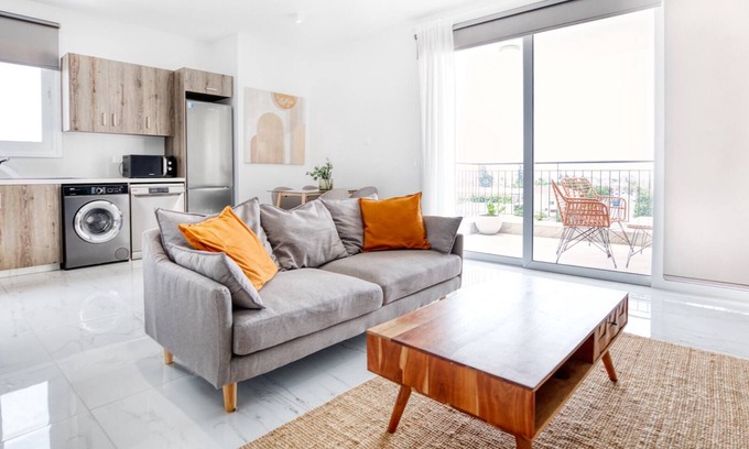 Kato Polemidia Apartment | Alexis Court V - Two Bedroom Apartment, Sleeps 4