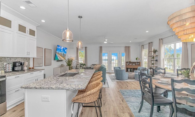 Garden City House | All New! - Walk to Beach - Heated Pool! Pet friendly!