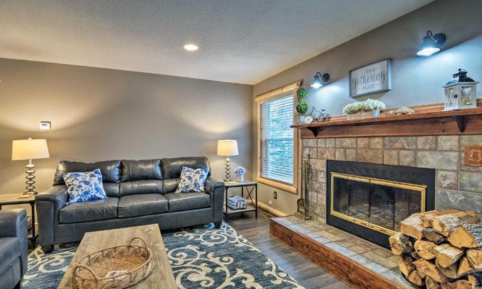 Johannesburg House | All Season Big Bear Lake House, Walk to Beach