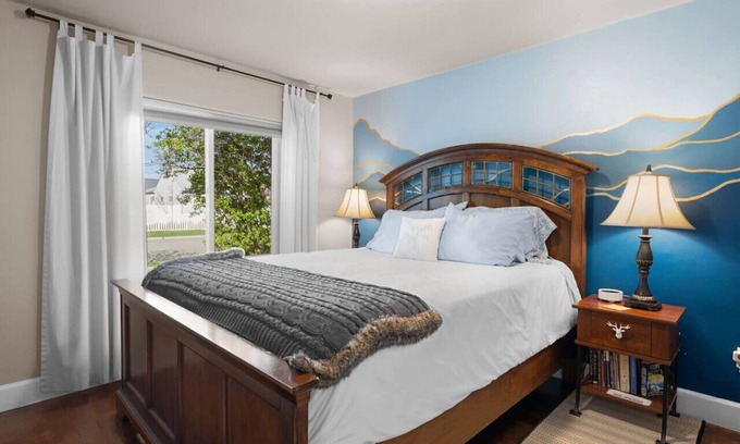 Kalispell House | All the Amenities!* 45 min to Glacier* Cozy Private Home*