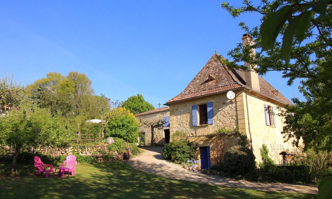 Lanquais House | All the charm of Périgord .holiday house near Bergerac with your pets