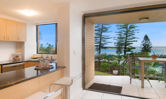 Caloundra Apartment | Allamanda U2, - Awesome Location -