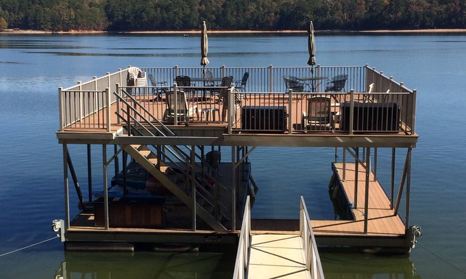 Woodstock House | Allatoona Lake - Family Lake House and Dock - Space to relax and enjoy