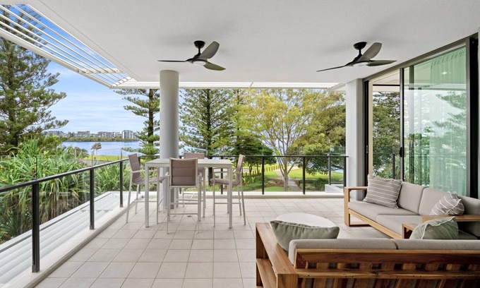 Hollywell Apartment | Allisee Apartments
