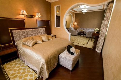 Chernovtsy Hotel | AllureInn Hotel and Spa