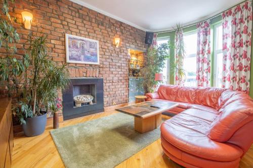 Hamilton Apartment | Almada Apartment