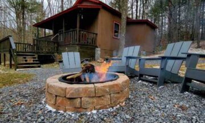 Kegley House | Almost Heaven Hideaway secluded 18+ acre creek, firepit, hiking, near ATV trails