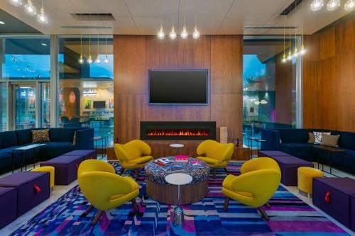 Downtown Orlando Hotel | Aloft Orlando Downtown