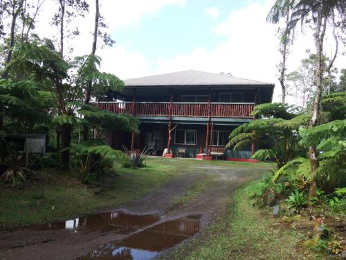 Volcano Bed & Breakfast | Aloha Crater Lodge