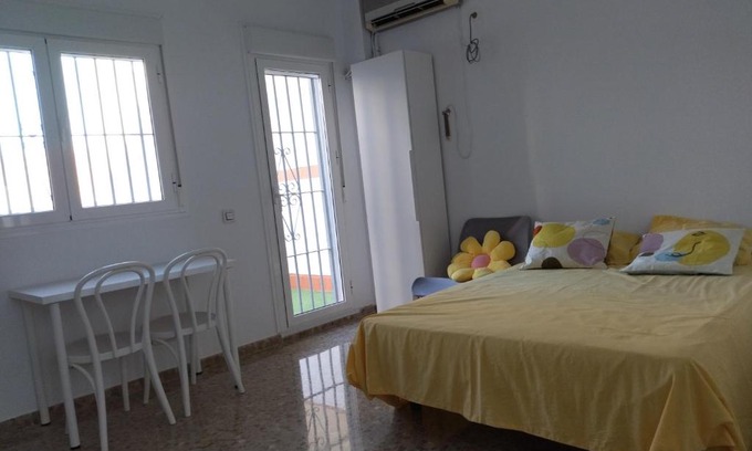 Dos Hermanas Apartment | Alojamiento -Estudio Centro Dos Hermanas