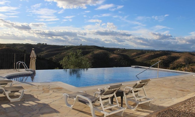 Montoro Villa | Alojamiento Rural Olivetum Colina Montoro by Ruralidays