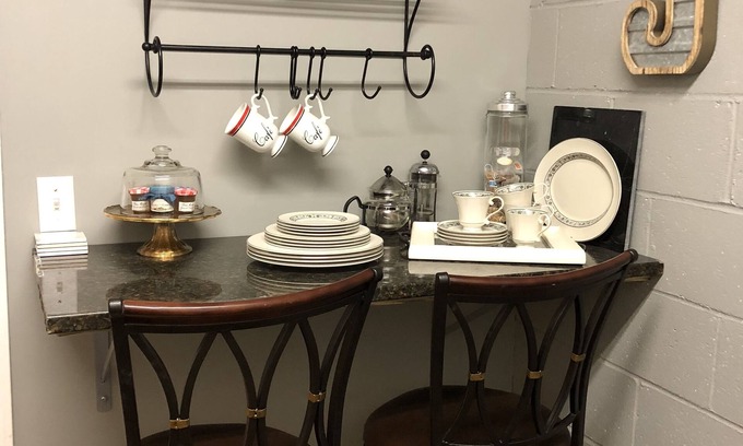 Greenville - Spartanburg Apartment | Alora Abode Studio near Furman University