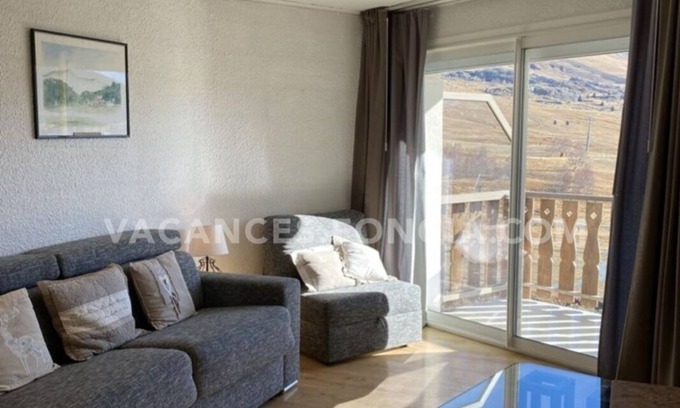 Jeux Apartment | Alpe d'Huez apartment at the foot of the slopes sleeps 6 very well equipped garage