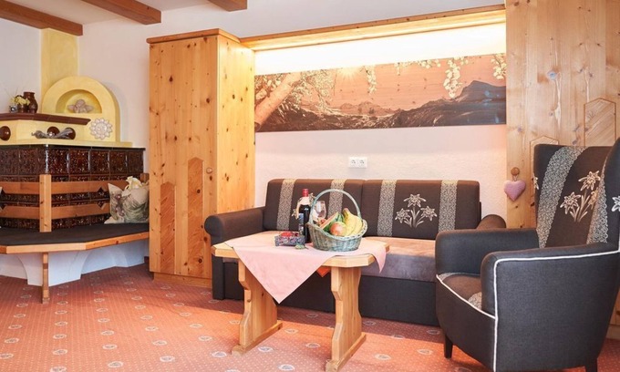 Leutasch Apartment | Alpenrose/Steinrösl, 1 bedroom/shower od. Bath, - Holiday Kirchplatzl