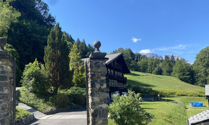 Val d'Illiez House | Alpine Chalet Manor