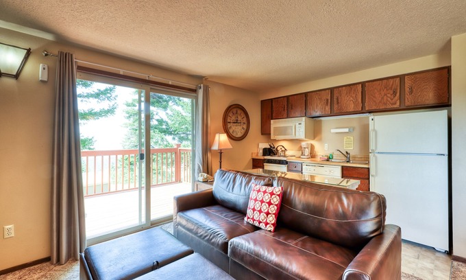 Boise Condo | Alpine townhome with WiFi & ski-in access