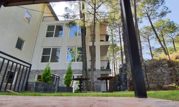 Kasauli Villa | Alpviram Kasauli, 4 Bedroom-Independent Villa