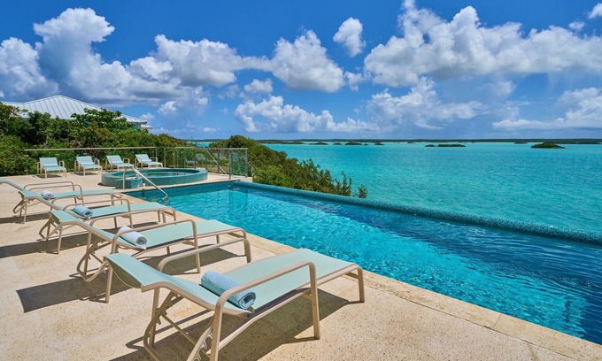Ocean Point Villa | Alta Bella Villa- 6 BDR Waterfront
