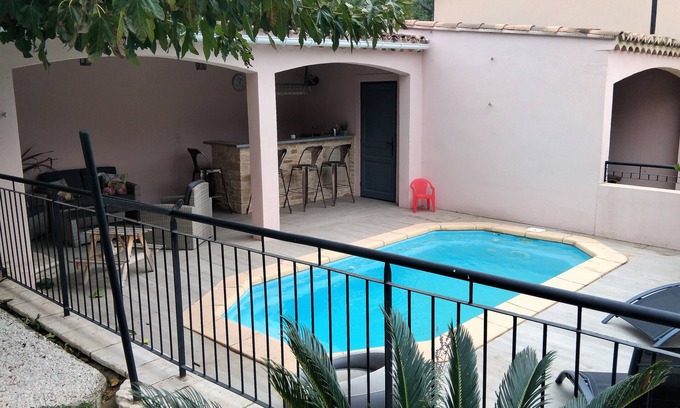 Piolenc Apartment | ALTAHIR GÎTE EN PROVENCE