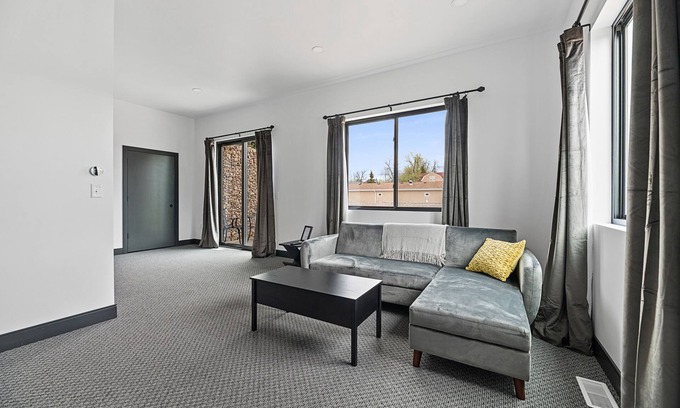 Spearfish Apartment | Alum @ The Cobblestone
