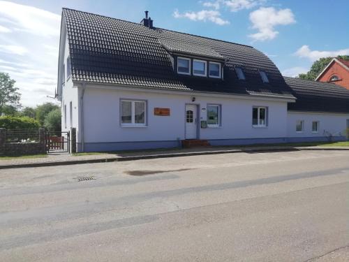 Dolgen Apartment | Am Froschteich