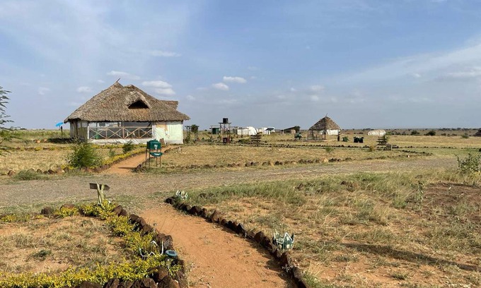 Kimana RV Rental | Amanya 1- Bed Pitch Tent