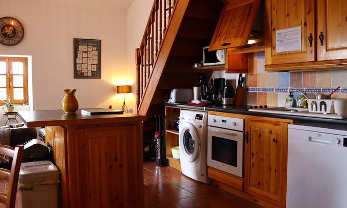 Canaules-et-Argentieres Apartment | Amazing air-conditioned apartment with private roof terrace in a Provençal Mas