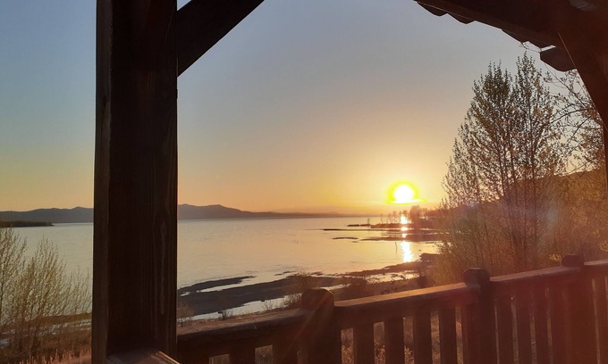 Fort St. James Bed & Breakfast | Amazing 2-bedroom bed & breakfast in Fort St. James