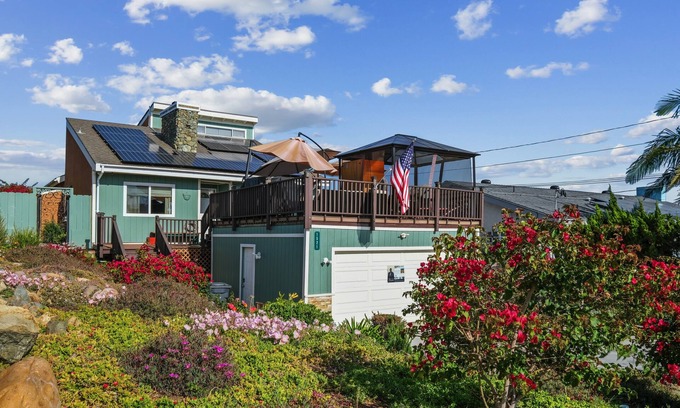 La Presa House | Amazing 4 BDRM 2 Bath Home With Breathtaking Views!
