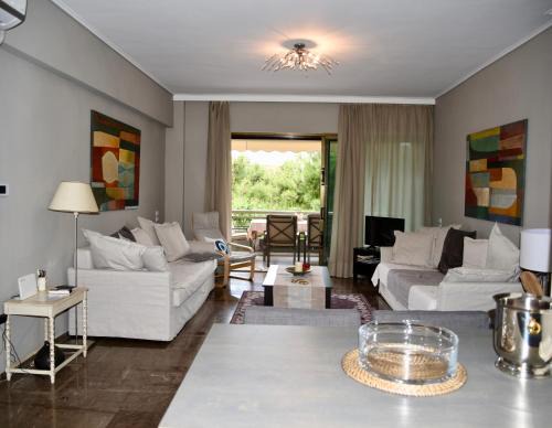 Vouliagmeni Apartment | Amazing Apartment