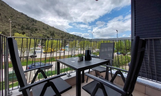 Plomin Apartment | Amazing apartment in Plomin Luka