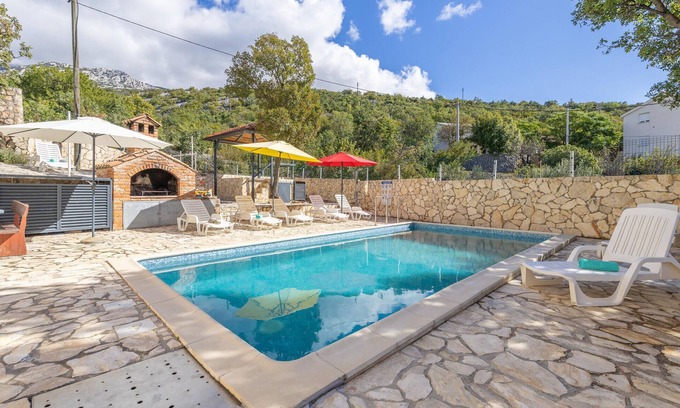 Stinica Apartment | Amazing apartment in Stinica