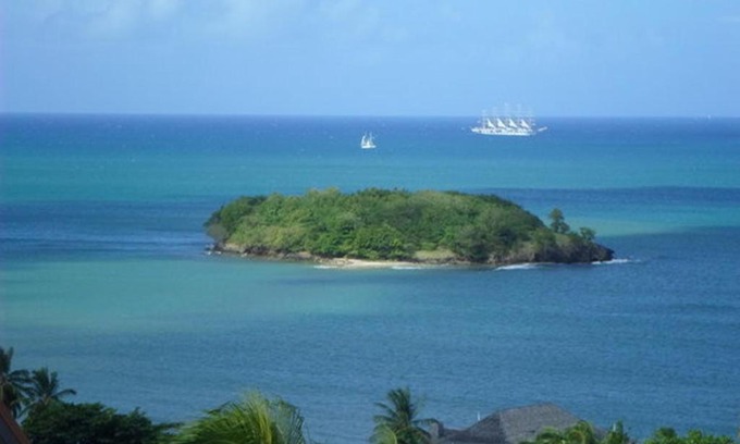 Castries Apartment | Amazing Beach View Apartments