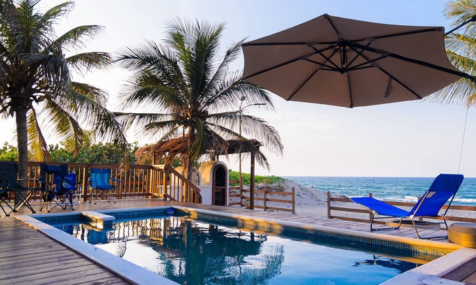 Tela House | Amazing captivating Vila in national reserve park Jeanette Kawas