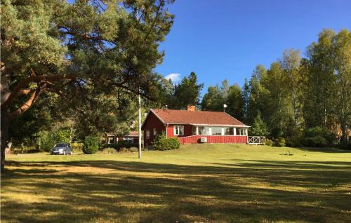 Bergshamra House | Amazing Home In Bergshamra With Wifi