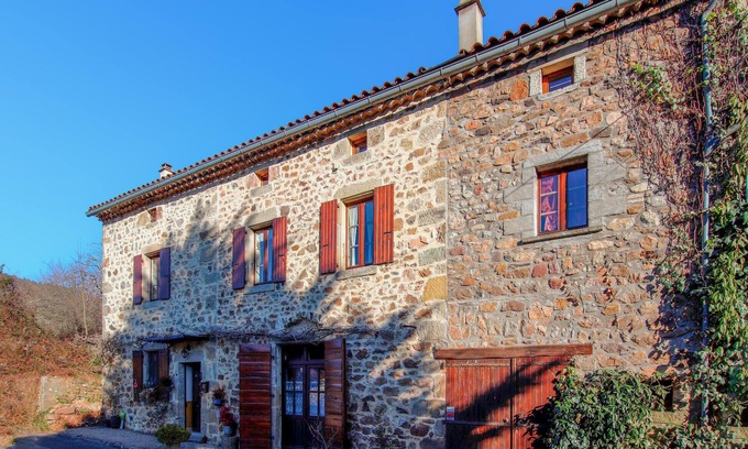 Chassiers House | Amazing home in Chassiers with WiFi
