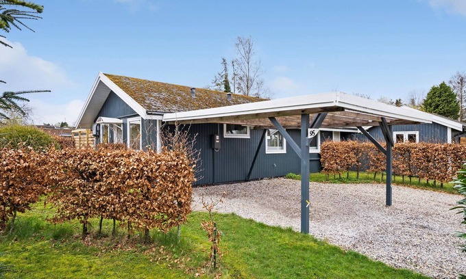 Holbaek House | Amazing home in Holbæk with sauna