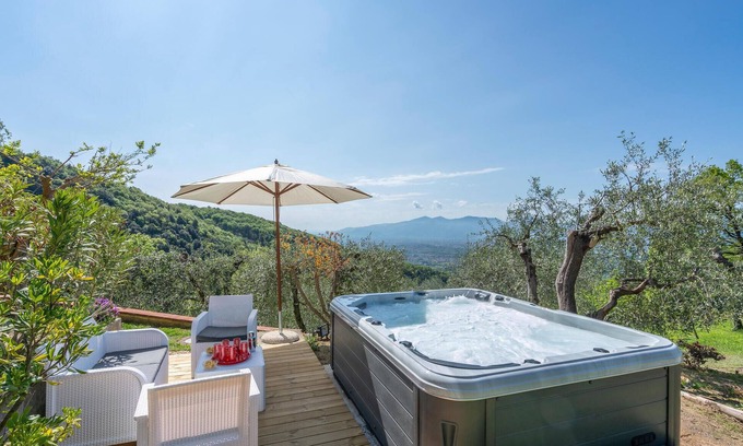 Lucca House | Amazing home in Montecatino LU