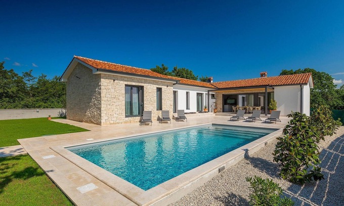 Kringa House | Amazing home in Kringa
