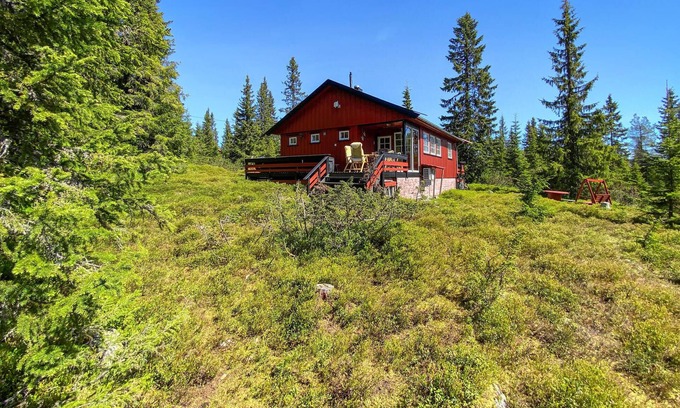 Sjusjoen House | Amazing home in Sjusjøen with WiFi