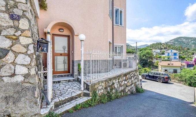 Spotorno House | Amazing home in Spotorno with WiFi