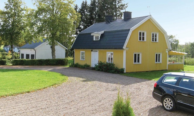 Dimbo House | Amazing home in Tidaholm with kitchen