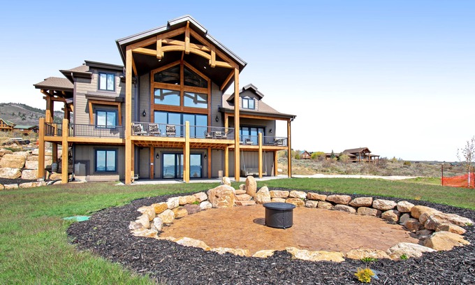 Fish Haven Cabin | Amazing home on 7-acres with indoor sports court, home theater and much more