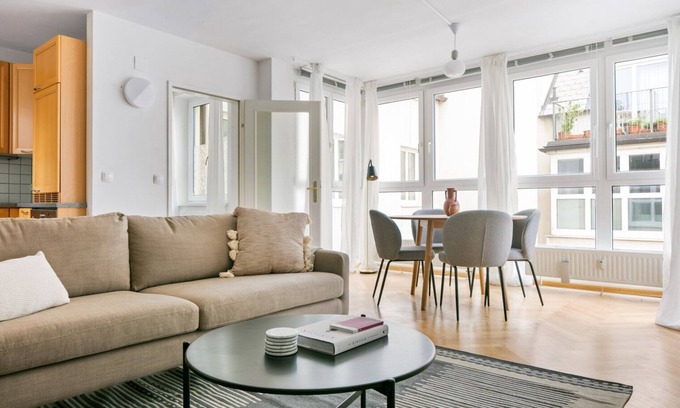 Josefstadt Apartment | Amazing Josefstadt 2BR, by Blueground