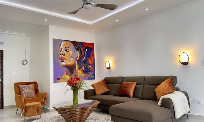 Santeo House | Amazing Twin Terrace 5 bedrooms 5 baths with Car & Driver Rental Option